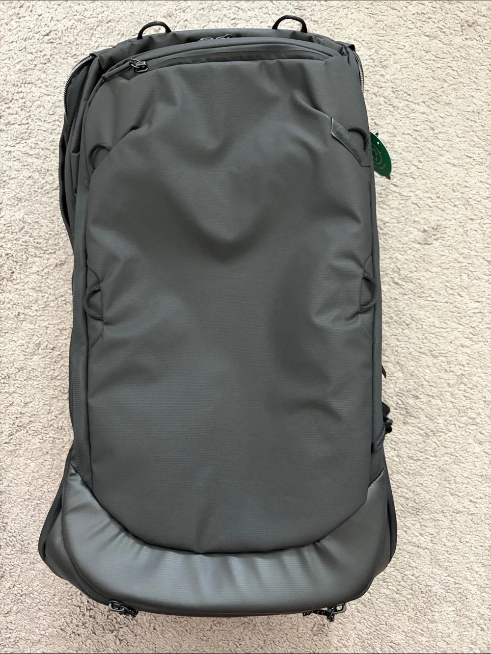 Men's Gray Travel Backpack - Versatile Everyday Carry